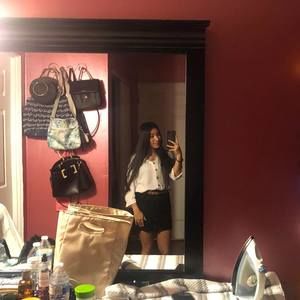 Meet your Posher, Jissel